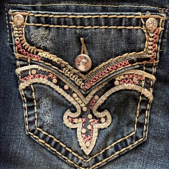 Jeans - Picture 10 of 13